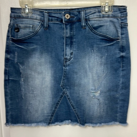 KanCan Distressed Jean Miniskirt Sz 5/26 frayed bottom - Picture 1 of 12